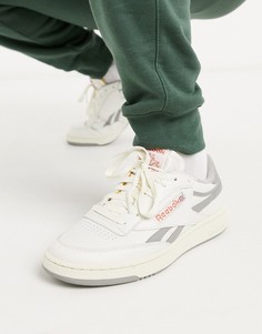 Белые кроссовки Reebok Classics Club C revenge-Белый