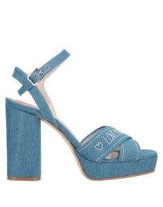 Сандалии Love Moschino
