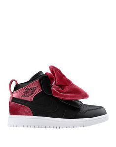 Высокие кеды и кроссовки Jordan