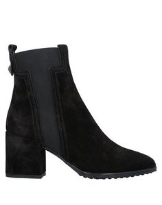 Полусапоги и высокие ботинки Tod`S