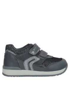 Низкие кеды и кроссовки Geox