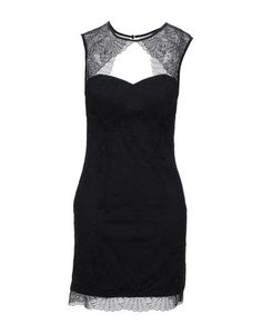 Короткое платье Guess