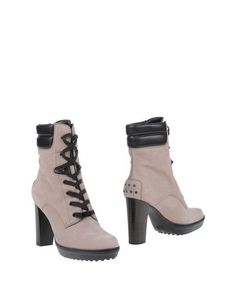 Полусапоги и высокие ботинки Tod`S