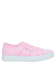 Низкие кеды и кроссовки Superga