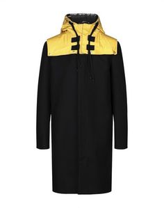 Легкое пальто Valentino