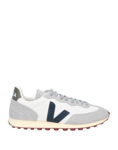 Низкие кеды и кроссовки Veja