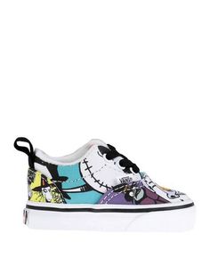 Низкие кеды и кроссовки Vans