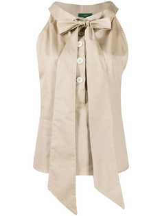 Jejia sleeveless pussy bow blouse