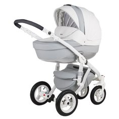 Универсальная коляска Adamex