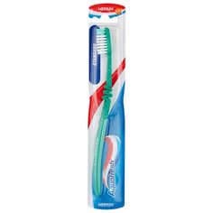 Зубная щетка Aquafresh Standard, зеленый