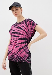 Футболка DKNY