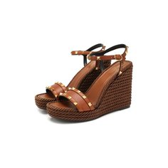 Кожаные босоножки Valentino Garavani Rockstud Torchon Valentino