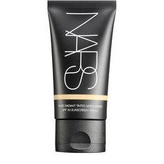 Увлажняющее средство с тоном, оттенок Finland NARS