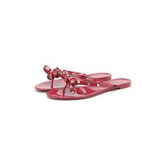 Резиновые шлепанцы Valentino Garavani Rockstud Valentino