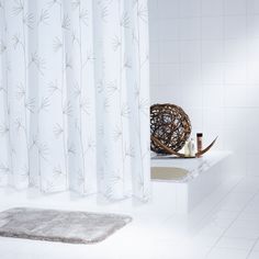 Штора для ванных комнат Yucca белый 180*200 Ridder
