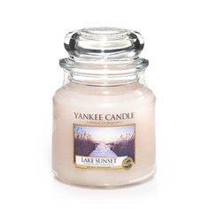 Ароматическая свеча Yankee Candle Закат на озере (1270618E)