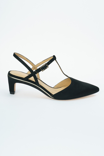Туфли женские Clarks 26139301 черные 41 RU