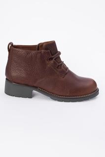 Ботинки женские Clarks 26135214 коричневые 36 RU