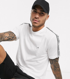 Белая футболка с фирменной лентой Calvin Klein-Белый