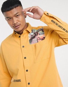 Желтая рубашка с принтом на груди и на спине Bershka-Желтый