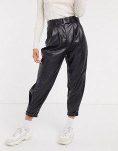 Черные свободные брюки из искусственной кожи Bershka-Черный