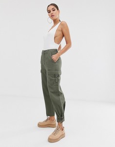 Брюки хаки в стиле милитари ASOS DESIGN-Зеленый