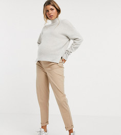 Светло-бежевые брюки чиносы с посадкой под животом ASOS DESIGN Maternity-Бежевый
