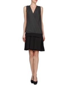 Короткое платье Dondup