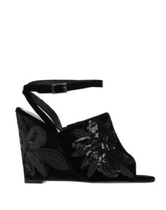 Сандалии Schutz