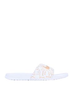 Сандалии Nike