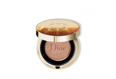 Кушон с тональным средством Dior