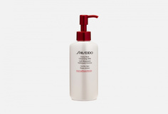 Насыщенное очищающее молочко для сухой кожи Shiseido