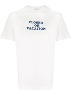Closed graphic-print crew neck T-shirt