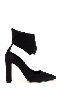 Черные туфли с лентой на щиколотке Manolo Blahnik