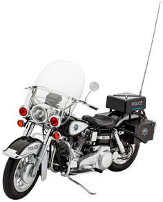 Сборная модель полицейского мотоцикла Harley-Davidson, 1:8 Revell