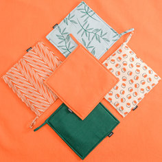 Прихватка из хлопка с графичным принтом Ягоды Russian North 22х22 Tkano