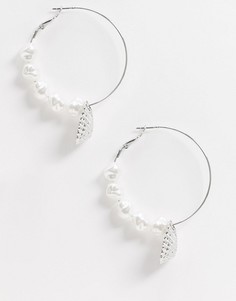 Серебристые серьги-кольца и искусственным жемчугом и подвеской ASOS DESIGN-Серебряный