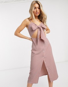 Платье в клеточку на пуговицах с завязкой Missguided-Розовый