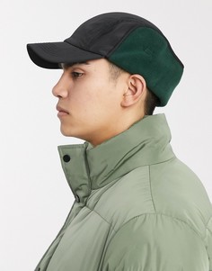 Черная бейсболка с зеленой подкладкой и отворачивающимися клапанами ASOS DESIGN-Черный