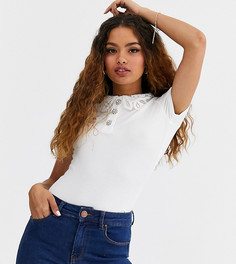 Кремовая футболка с кружевным воротником River Island Petite-Кремовый