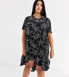 Черное платье с лиственным принтом AX Paris Plus-Мульти