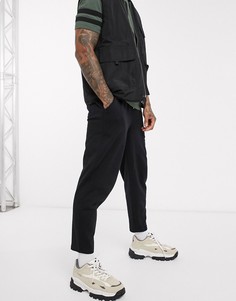 Черные суженные книзу джоггеры из органического хлопка со складками ASOS DESIGN-Черный