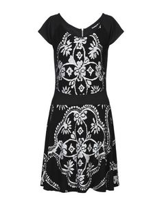Короткое платье Desigual