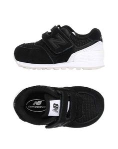 Низкие кеды и кроссовки New Balance