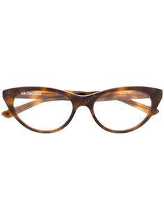 Balenciaga Eyewear солнцезащитные очки в оправе кошачий глаз