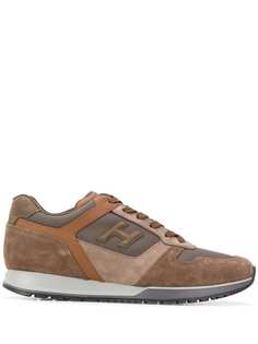 Hogan logo patch low top sneakers