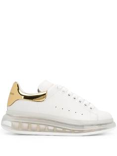 Alexander McQueen кроссовки на массивной подошве