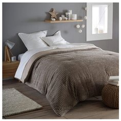 Покрывало La Redoute Fluffy 180