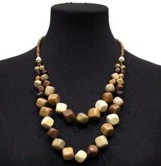 Бусы Веллери двухрядные из дерева в форме кубиков No Brand