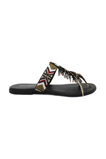flip flops NOA HARMON